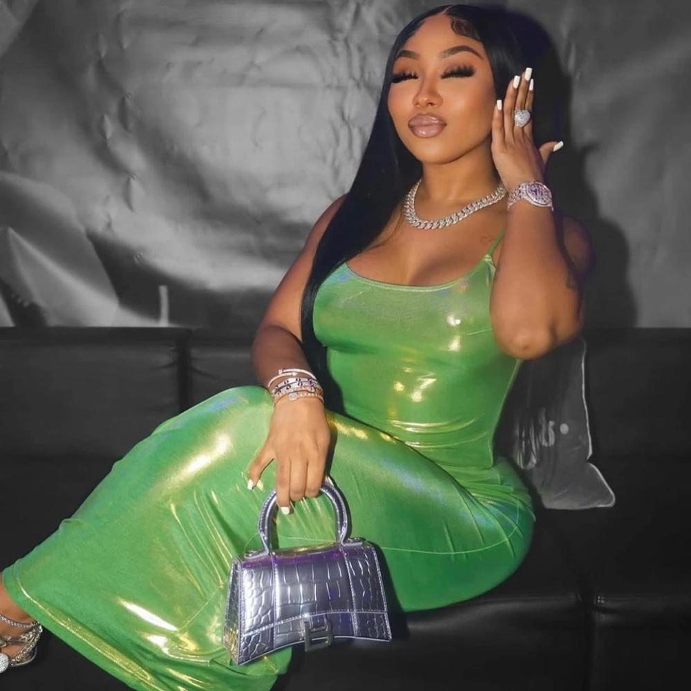 Alglist “Ari Maxi Dress”